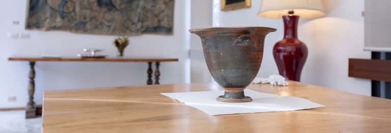 Australia Repatriates Smuggled Pottery to Italy