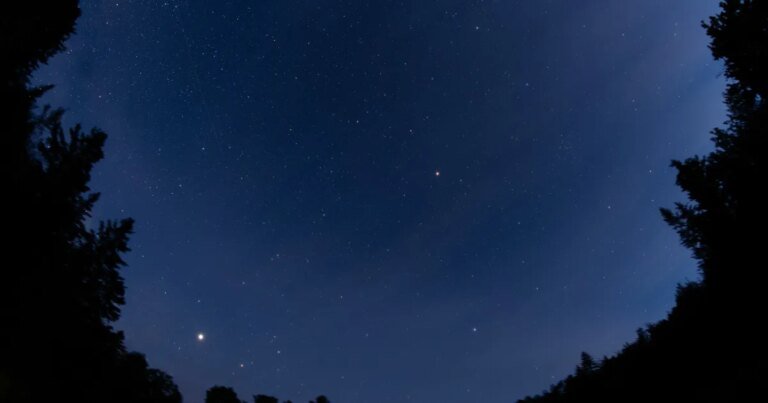 What’s in the Southern Hemisphere sky this month?