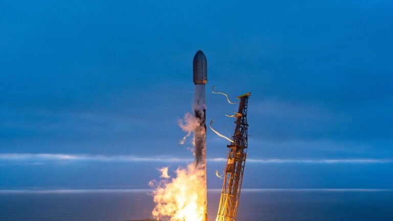 SpaceX Falcon 9 rocket launches 24 Starlink satellites from California